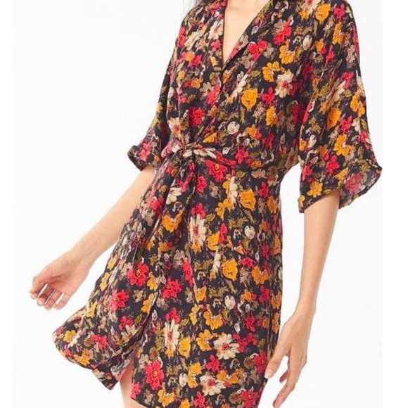 Urban Outfitters Floral Aloha Tie Front Shirt Dress Size Medium - Picture 3 of 14